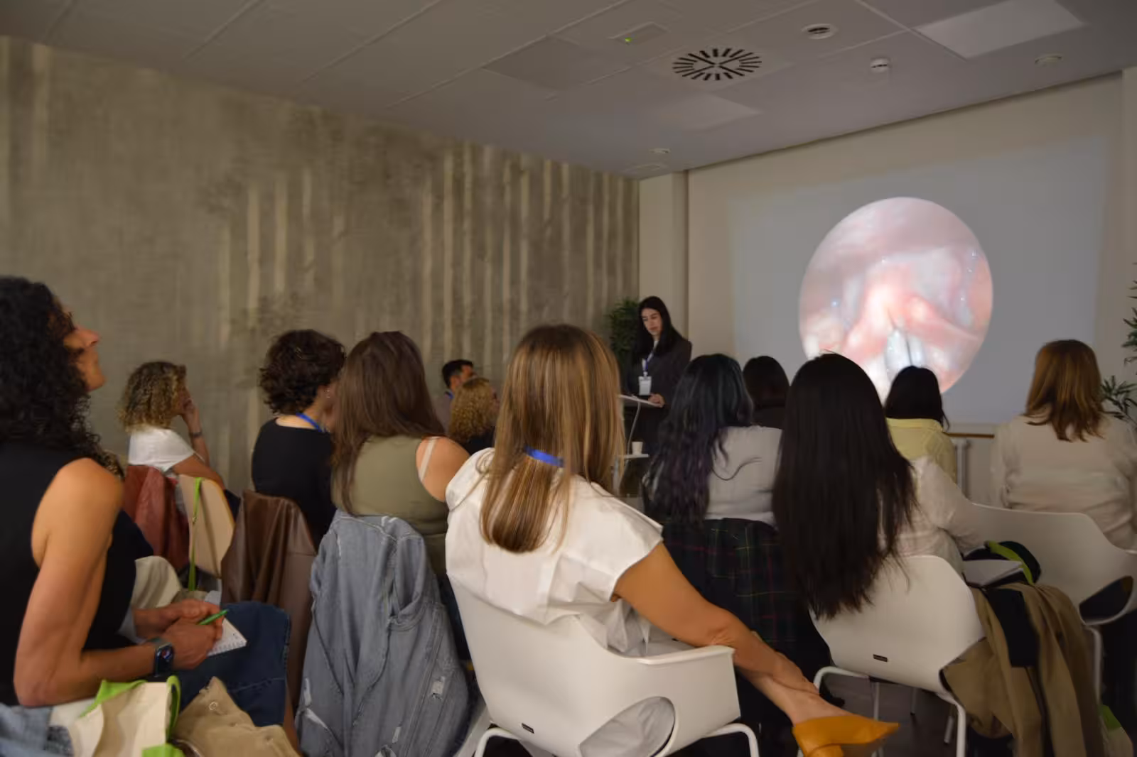 Taller práctico de imagen laríngea en MediBilbao Salud